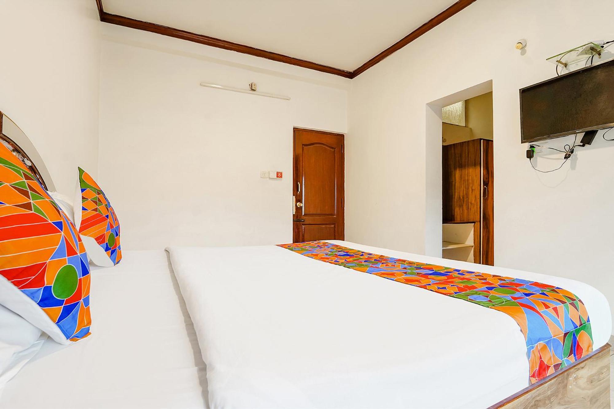 Hotel Orchid Inn Utakamand Zewnętrze zdjęcie