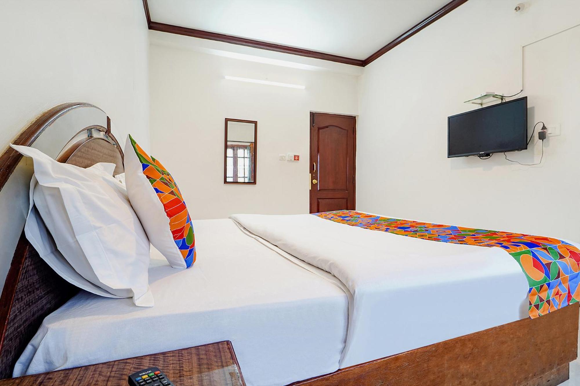 Hotel Orchid Inn Utakamand Zewnętrze zdjęcie